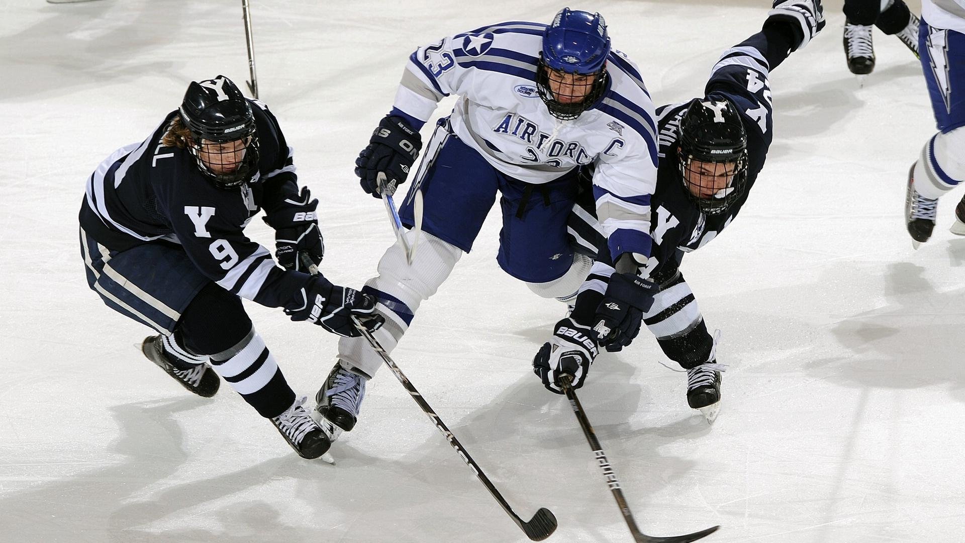 女足比赛场地标准化推进整体比赛环境更为专业，女足比赛的规则