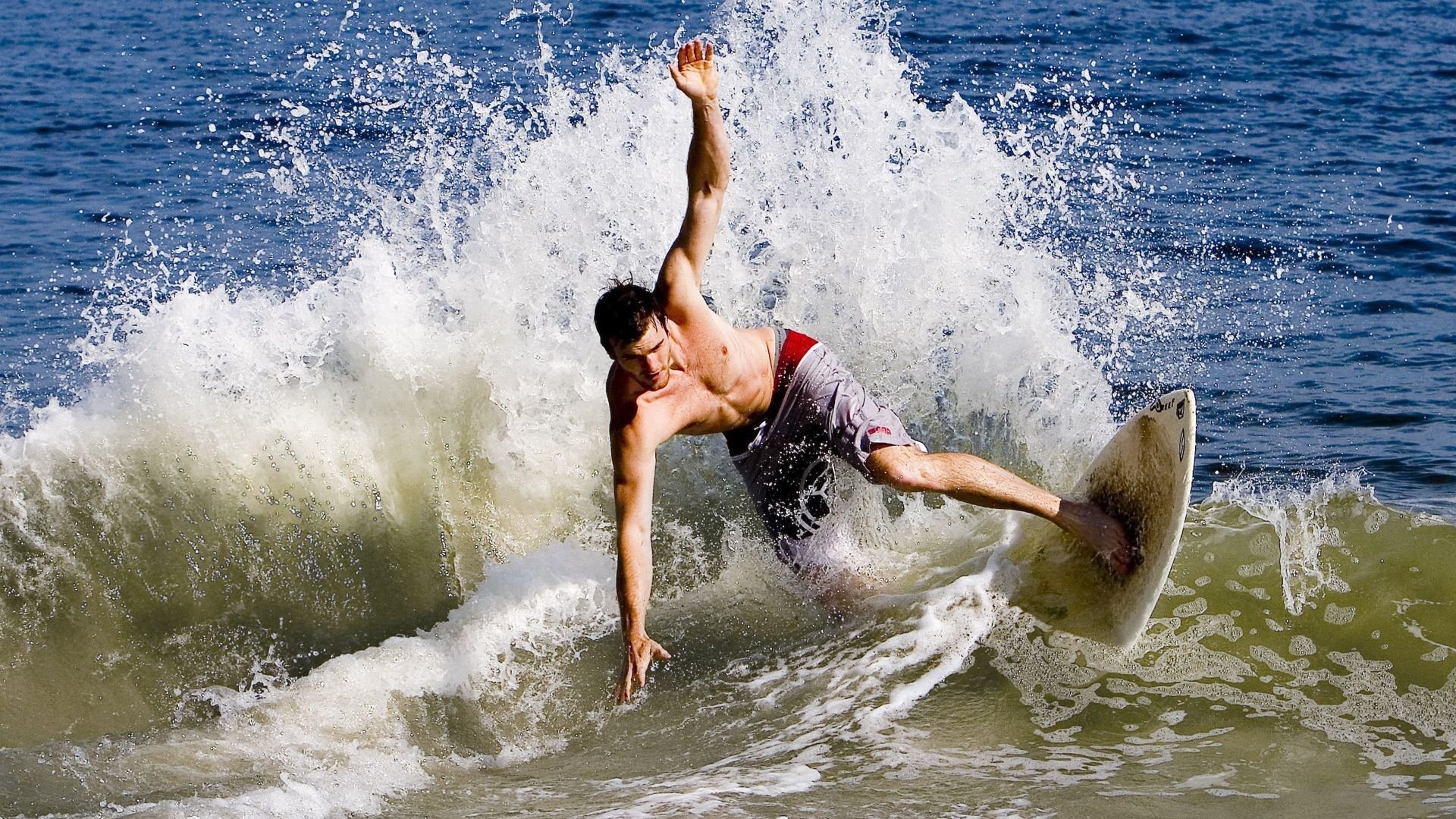 德甲决胜瞬间：关键时刻的奇迹进球，德甲的比赛